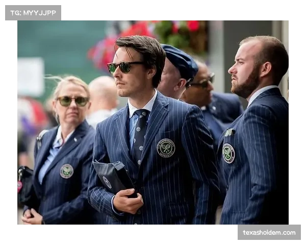 深度报道:鹰眼与线审并存——羽毛球赛事裁判体系的技术与人性化博弈 深度报道:鹰眼与线审并存——羽毛球赛事裁判体系的技术与人性化博弈